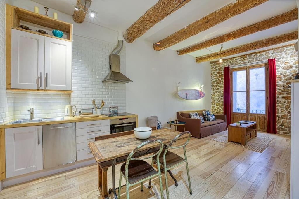New - 1 Bed Apt Central Antibes Extérieur photo